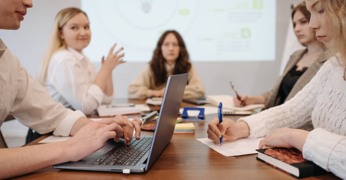 免费攻击网站|注册网评账号是什么