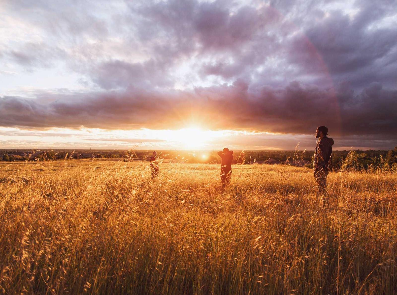 Telegram云控系统实名账号:流量卡和教育事业的合作