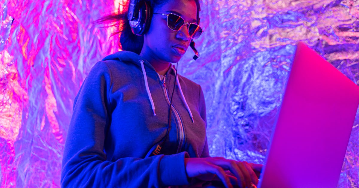 在线双语服务团队：详情下载教程高清影视app